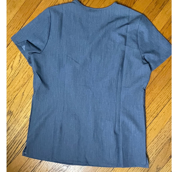 Figs Casma Top in Denim Blue Size Small - Picture 4 of 4
